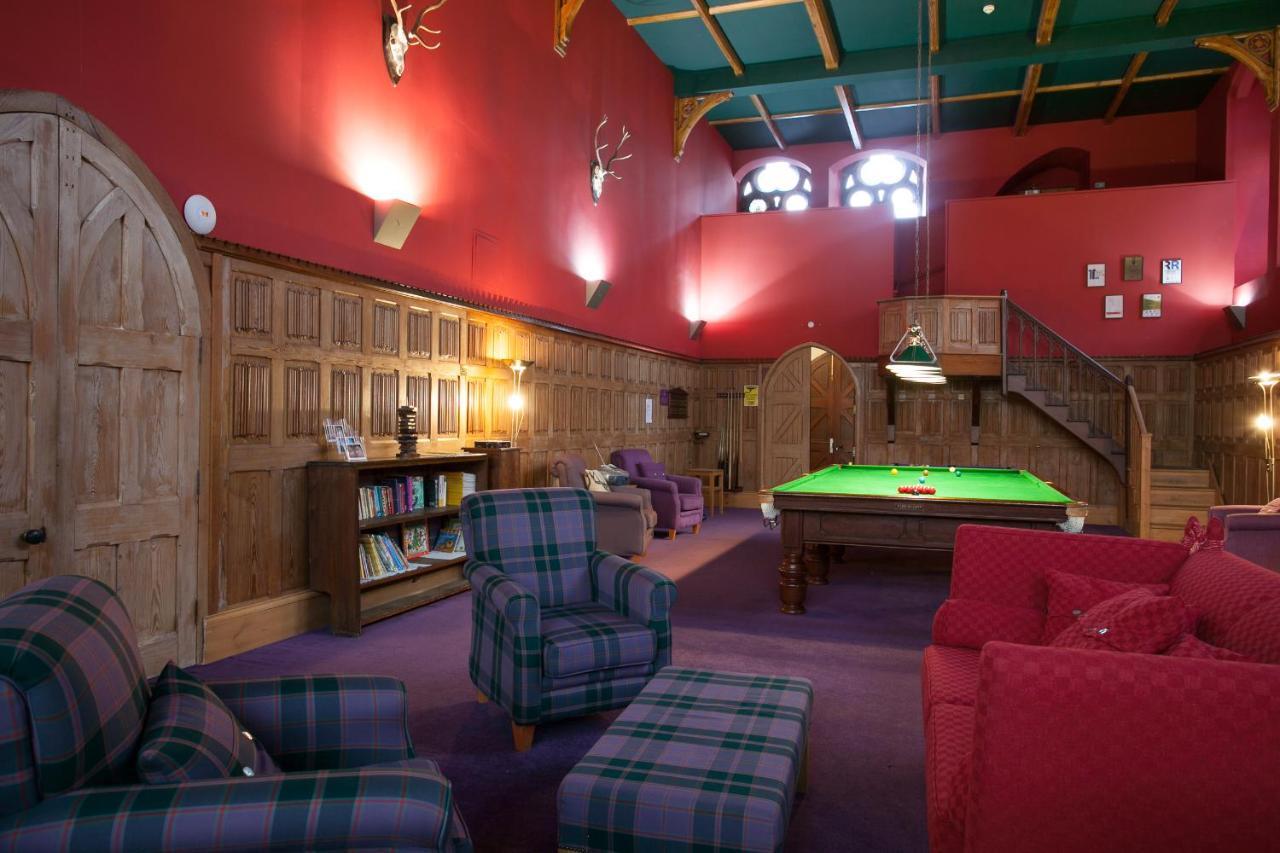 Loch Ness Moat House Apartments Fort Augustus Exterior photo